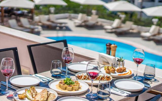 Elementa Boutique Hotel