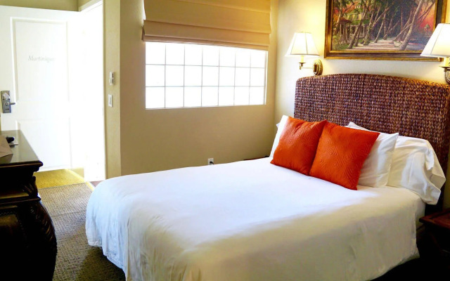 Capitola Hotel