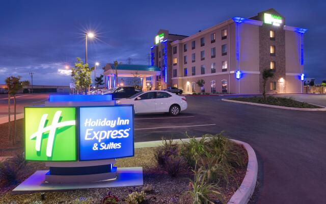 Holiday Inn Express & Suites Bakersfield Airport, an IHG Hotel