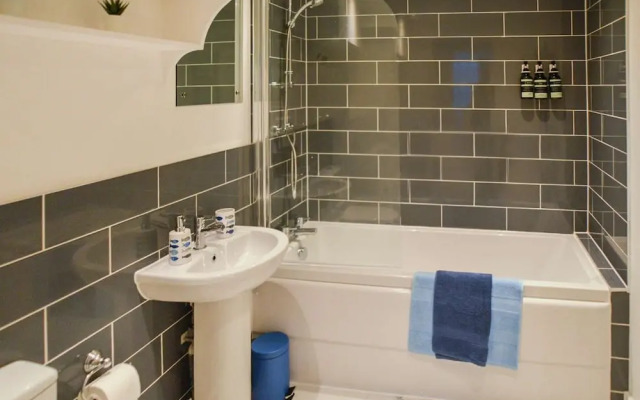 Anstey Heights Apartments