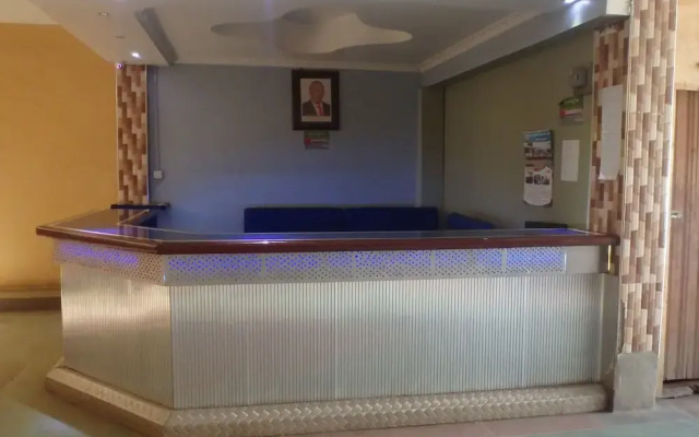 Mau Summit Hotel