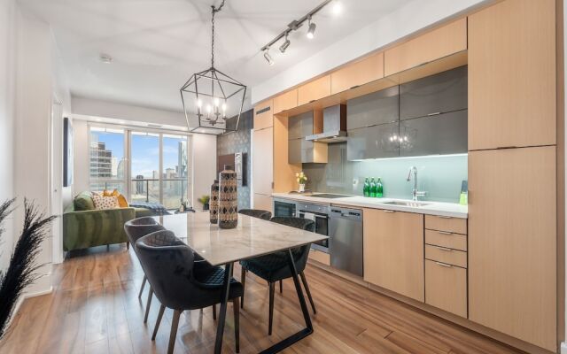 Stallion Suites -  Downtown Toronto