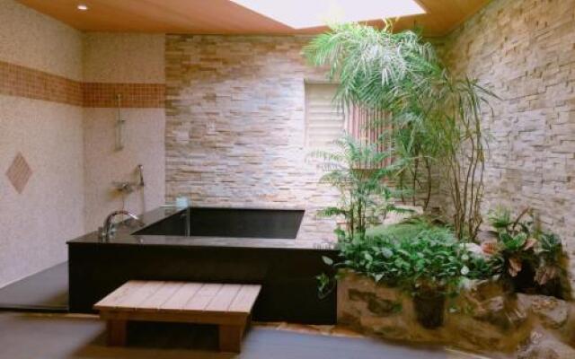 Yage Hotspring House