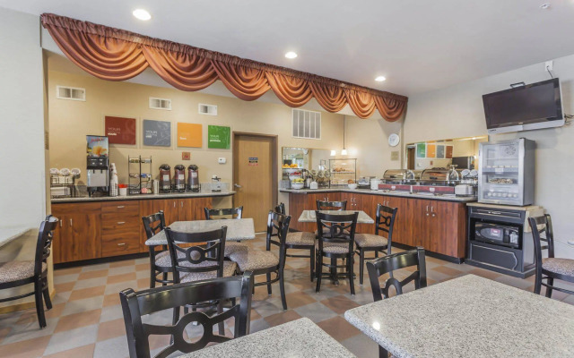 Comfort Inn Kent - Seattle