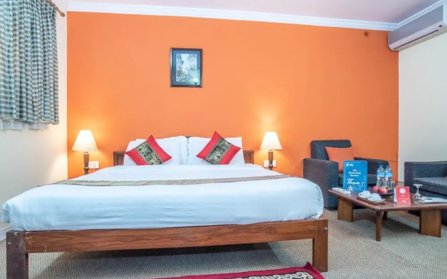 OYO 375 Chef House Resort