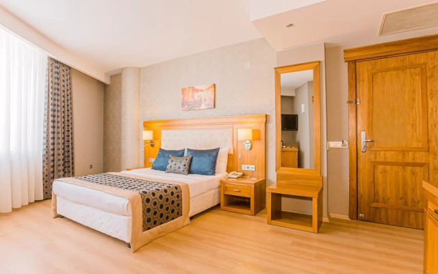 Yucesoy Liva Otel