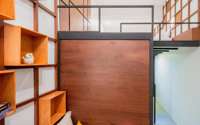 Book a Bed Poshtel - Hostel