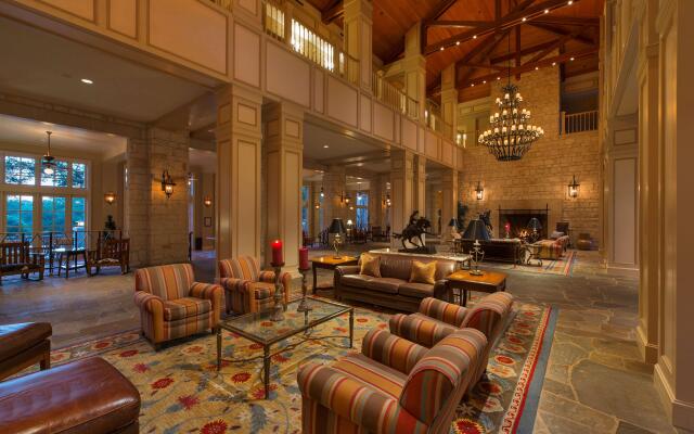Hyatt Regency Hill Country Resort & Spa