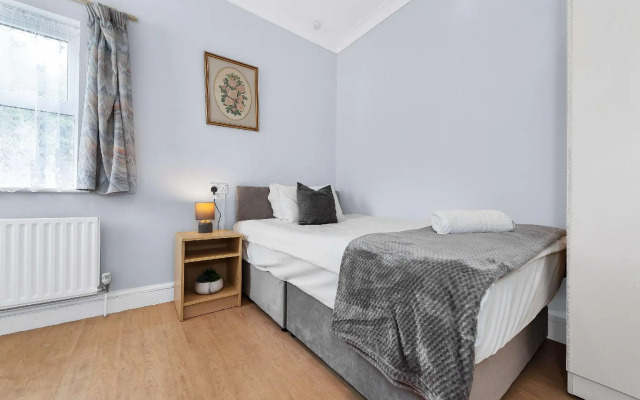 Shelford Lodge