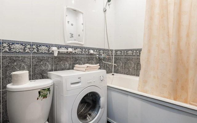 На Сутки на улице Октябрьская 44