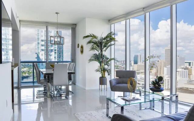 Luxury 2BR Condo at Icon Ocean View