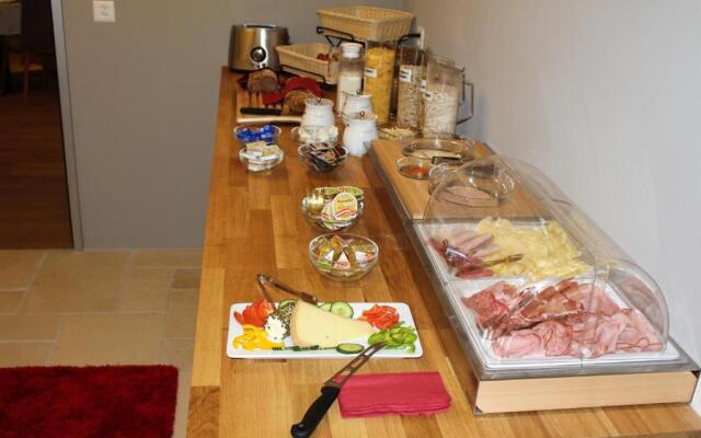 Grischuna Mountain Lodge