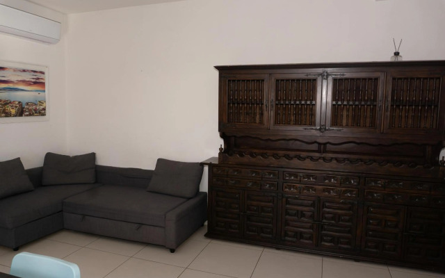 A I R Apartments & Rooms