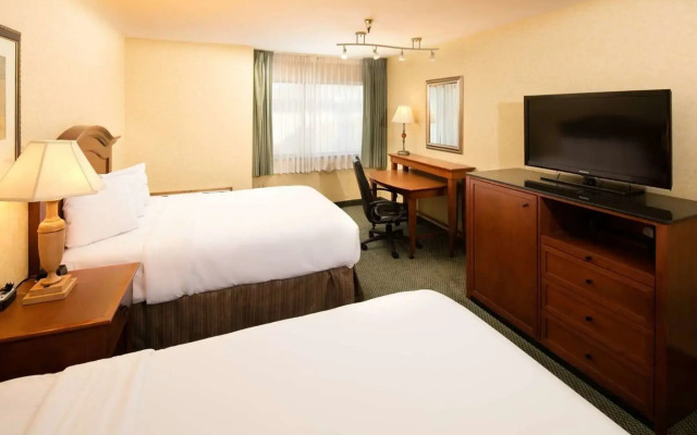 Red Lion Hotel Kennewick Columbia Center