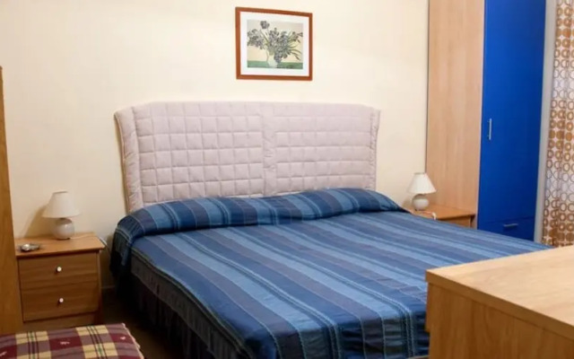 Bed And Breakfast Blu Bar
