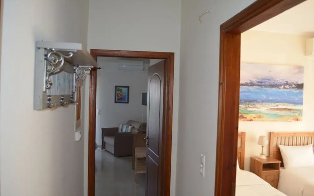 Blue Ark Aigeira Flat & Studio