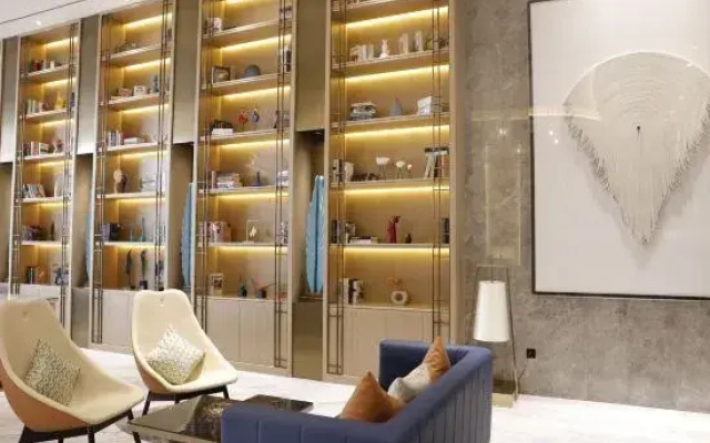 Stay International Hotel