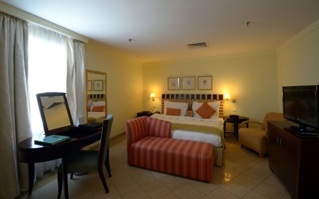 SeaShell Julaia Hotel & Resort