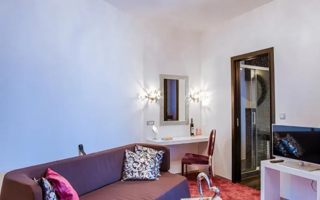 Starlight Luxury Rooms