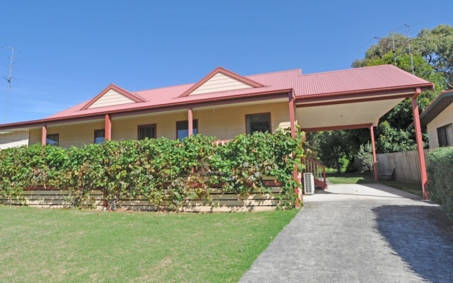 Beilby Beach Cottage - Free Wifi & Foxtel Included! Pet Friendly (Outside Only) – Outside – Inverloch