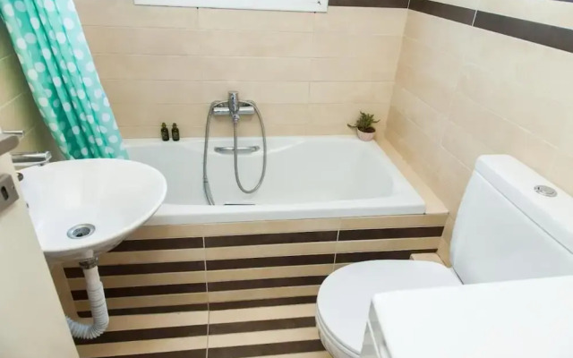 Bright apt w lovely view in Lycabettus