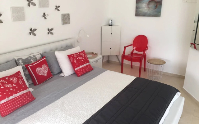New Fantastic Apartment near Palm Beach