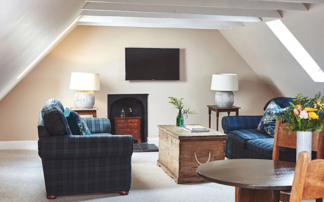 Brambles of Inveraray