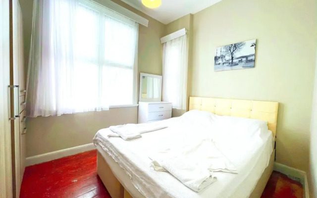 Big Clean House on Taksim Center