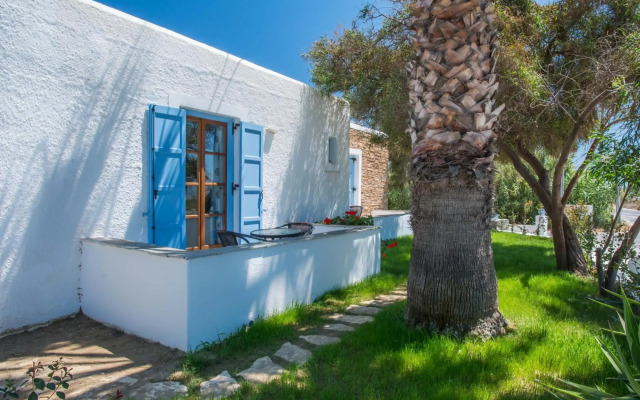 Naxos Holidays