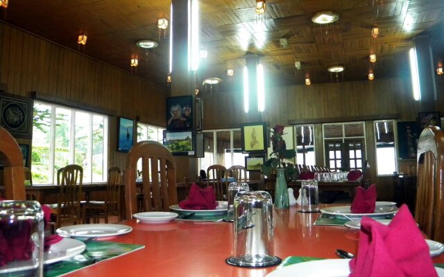 Hill Top Villa Hotel