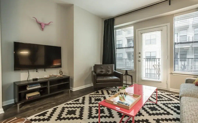 Modern 2BR South Congress by WanderJaunt