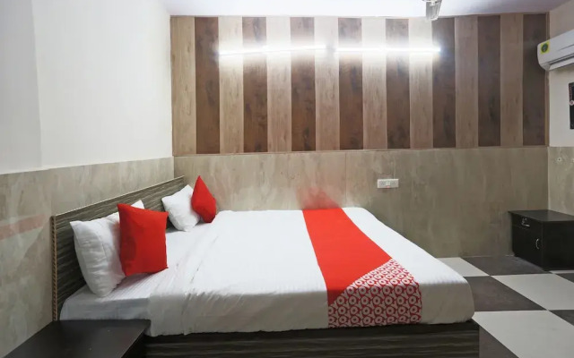 Hotel Lemonade by OYO Rooms