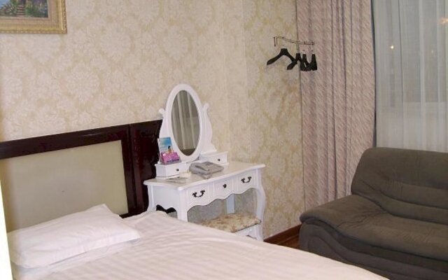 Jinyi Business Hotel