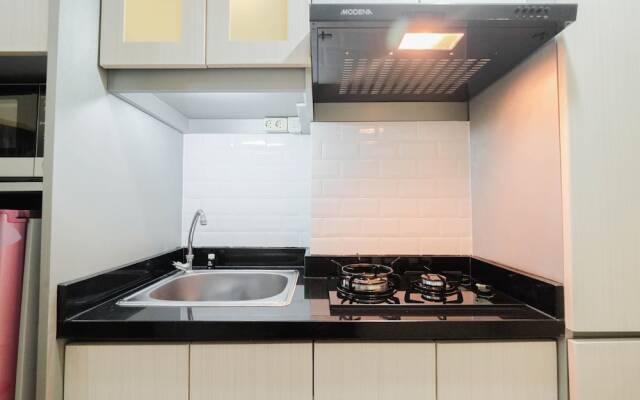 Elegant Studio Room at Springlake Summarecon Apartment