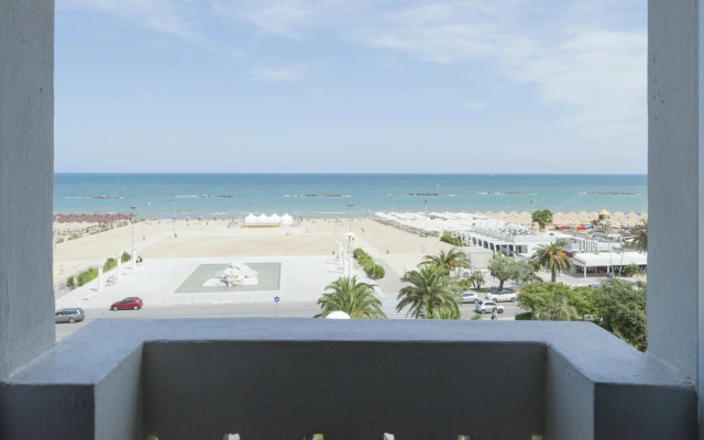 Hotel Esplanade