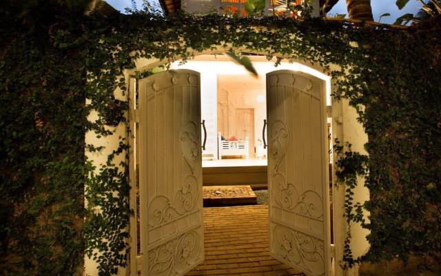 White Star Villa
