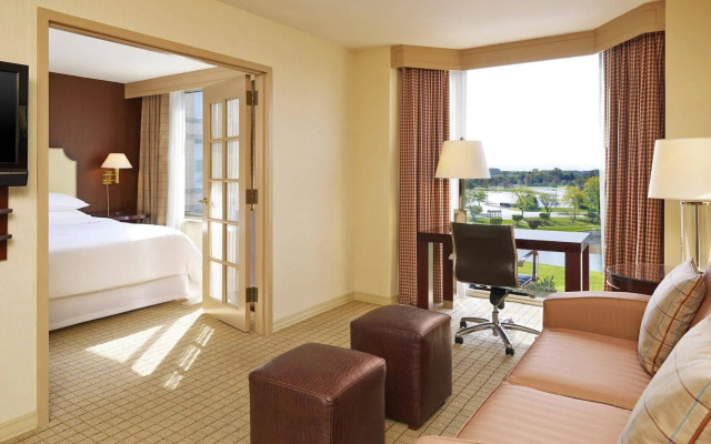 Sheraton Suites Chicago Elk Grove