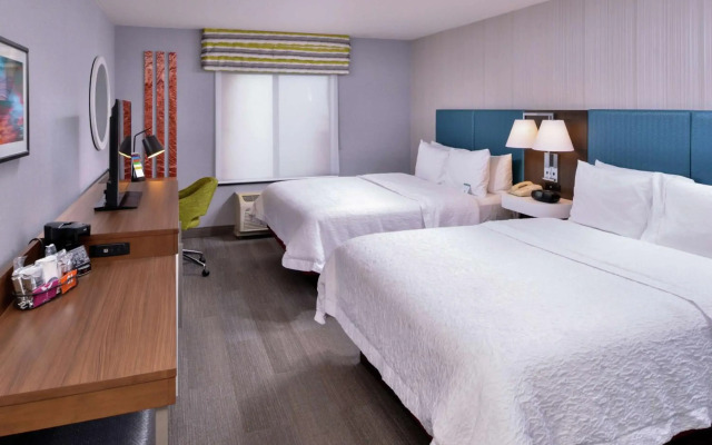 Hampton Inn & Suites Carson City