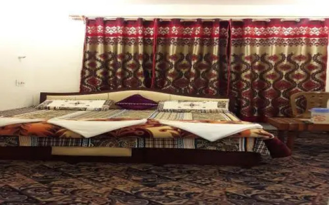 Hotel Fabulous Kashmir