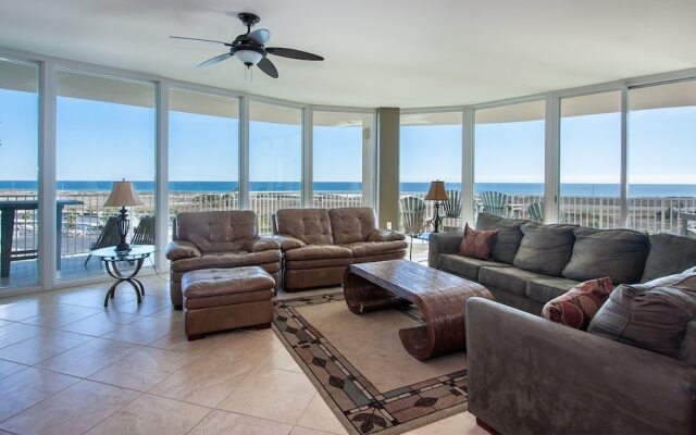 Crc0510 4 Bedroom Condo
