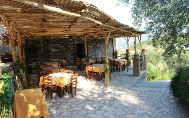 SANTA MARIA DEGLI ANGELI C OSPITALITà