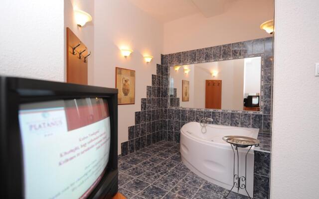 Hunguest Hotel Platánus