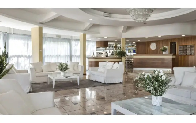 Hotel Meeting