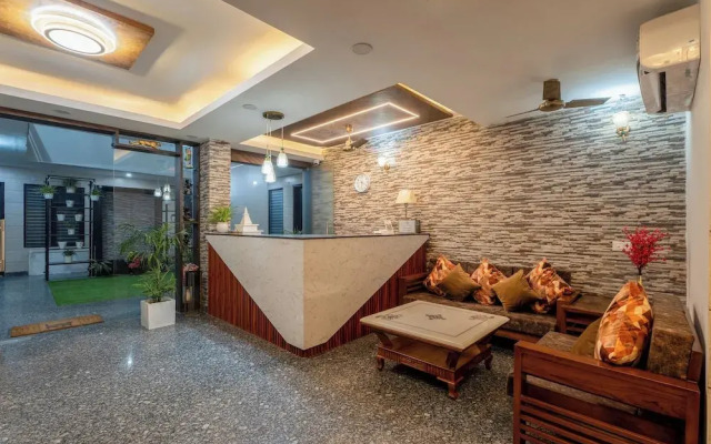 Plum Tree Hotels