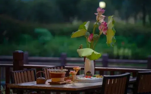 Bixiang Inn