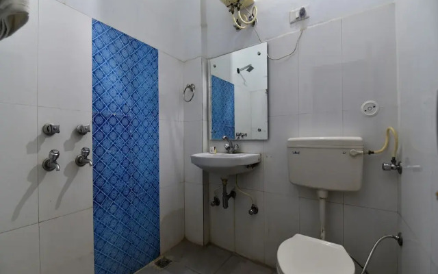 OYO 28146 Hotel Virsa