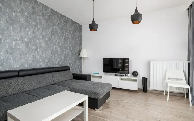 RentPlanet - Grzybowska 85
