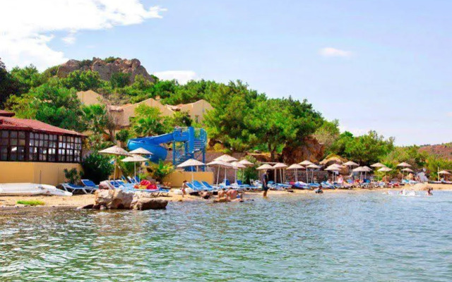Ayvalik Beach Hotel