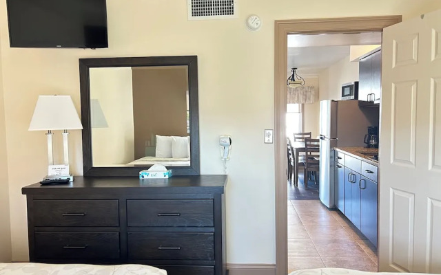 Ala Moana Motel