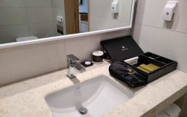 CS Hotel